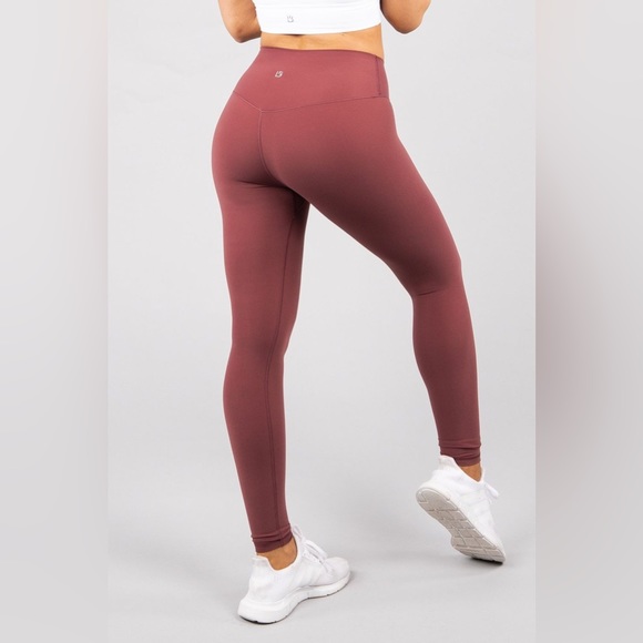 BuffBunny Rosa Legging (Color: Windsor Wine) - Size X-Small NWOT - Picture 3 of 4